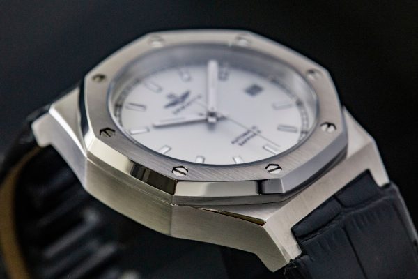 The SRWATCH SG99991.4102GLA - 2